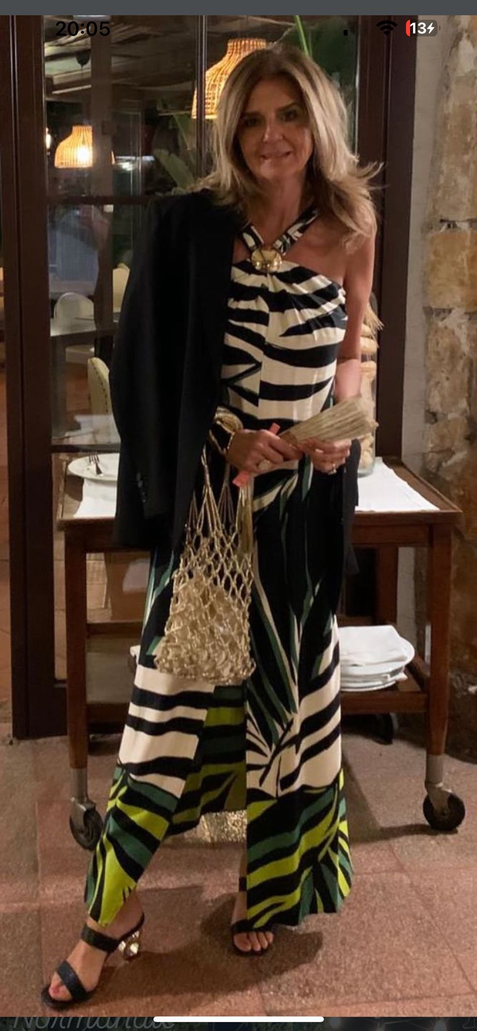 Look de Marta — estampado tropical
